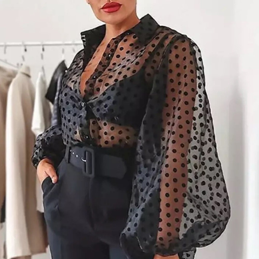Polkadots retro blouse